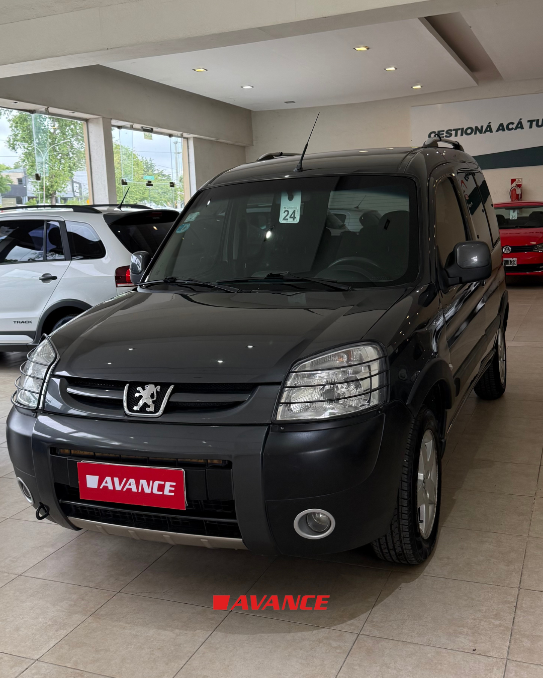 Image of Peugeot Partner Patagonia VTC 1.6